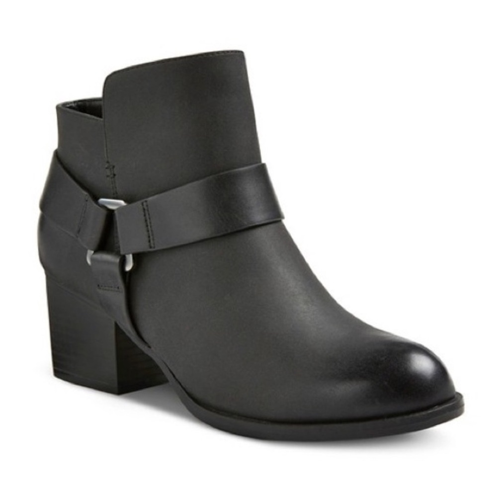 Mossimo Supply Co Women’s Black Ankle Booties